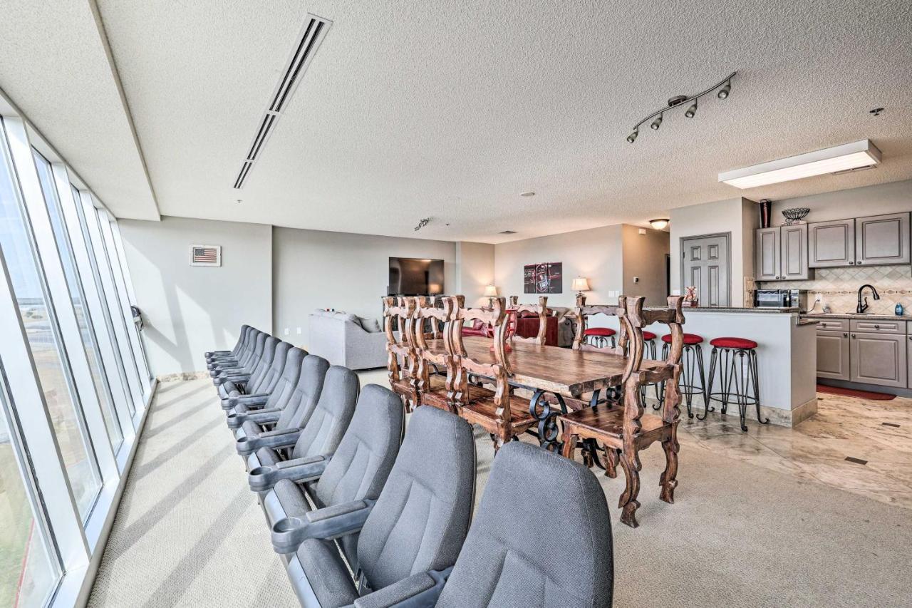 Fort Worth Condo With Racetrack Views And Pool Access 外观 照片