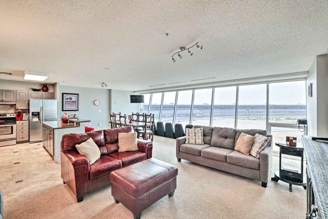 Fort Worth Condo With Racetrack Views And Pool Access 外观 照片