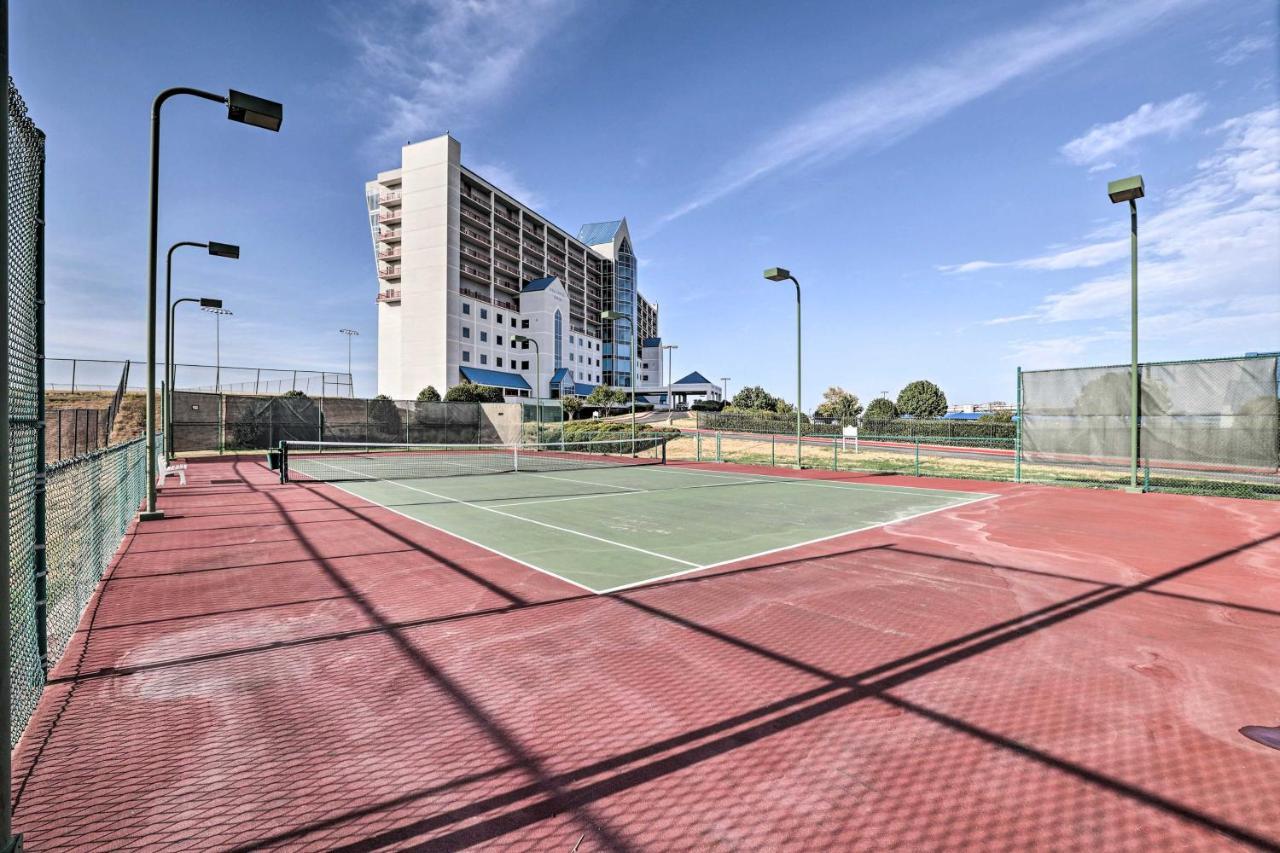 Fort Worth Condo With Racetrack Views And Pool Access 外观 照片