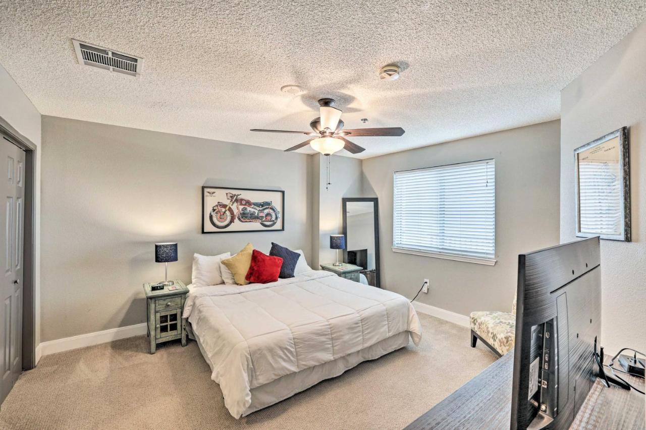 Fort Worth Condo With Racetrack Views And Pool Access 外观 照片