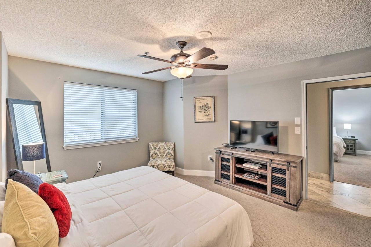 Fort Worth Condo With Racetrack Views And Pool Access 外观 照片